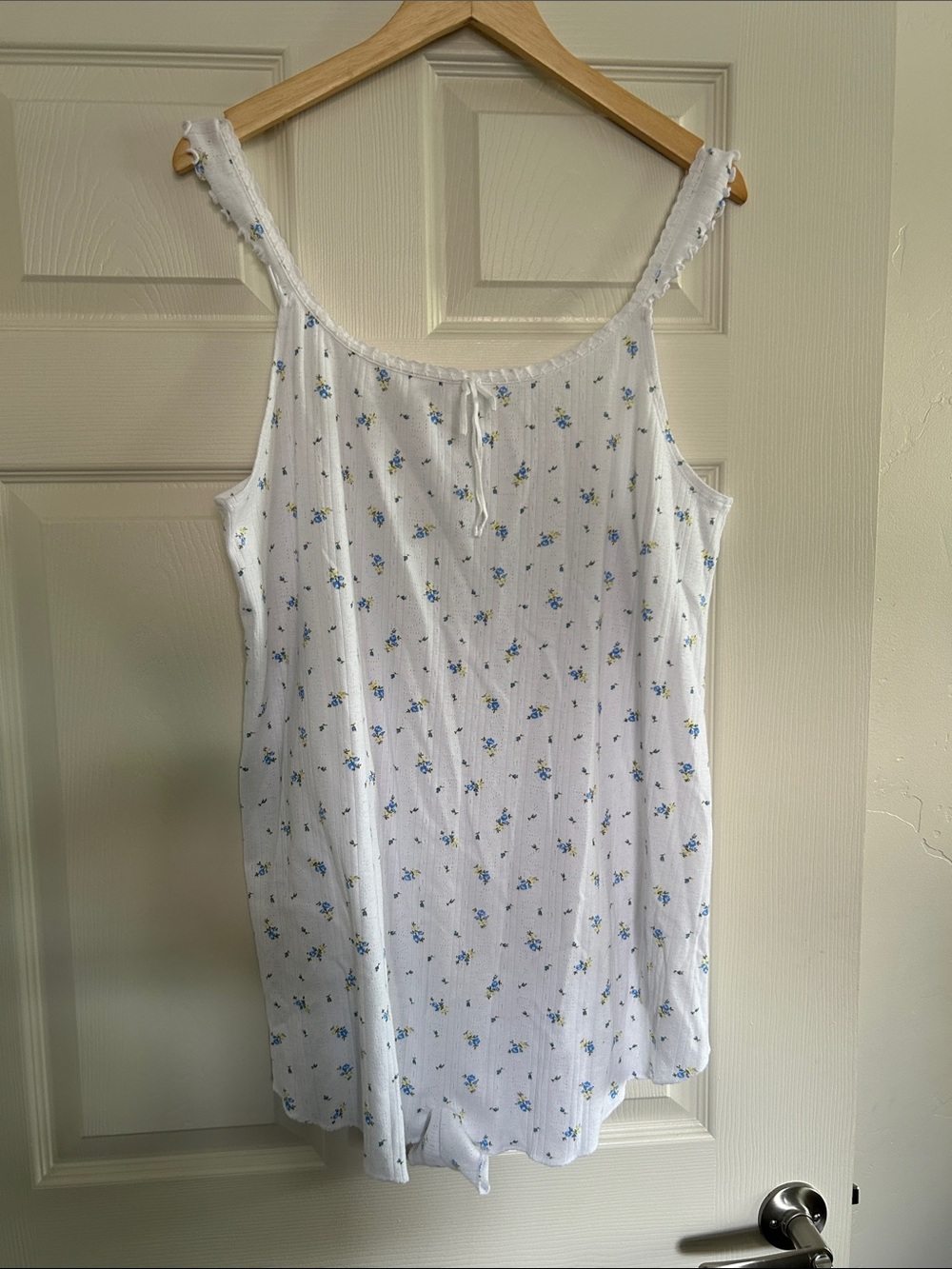 ‘Aerie’ NWOT White Floral Pointelle Romper